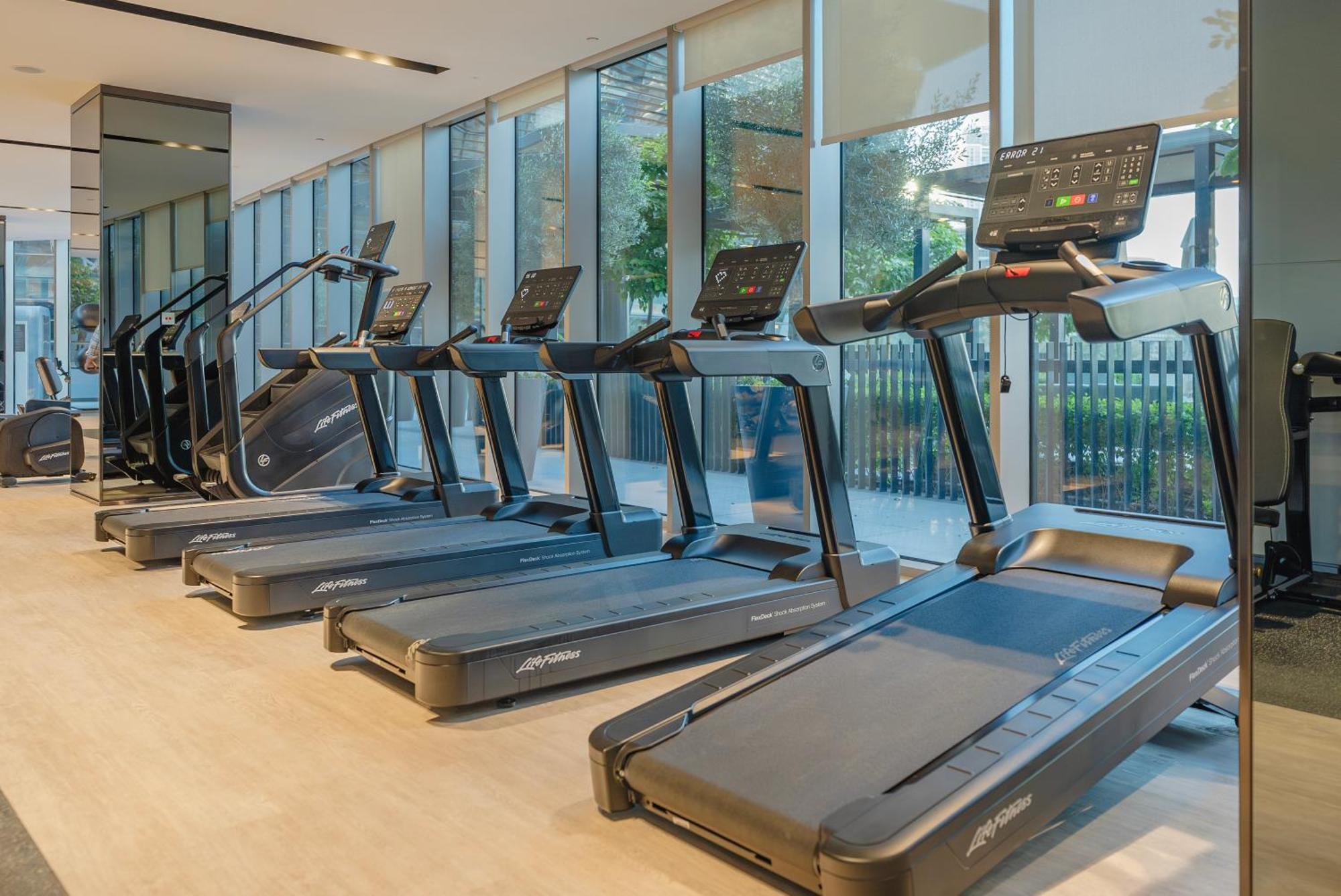 Downtown Luxury - Elegant 1-bedroom - 5 Minutes Walk To Mall Appartement Dubai