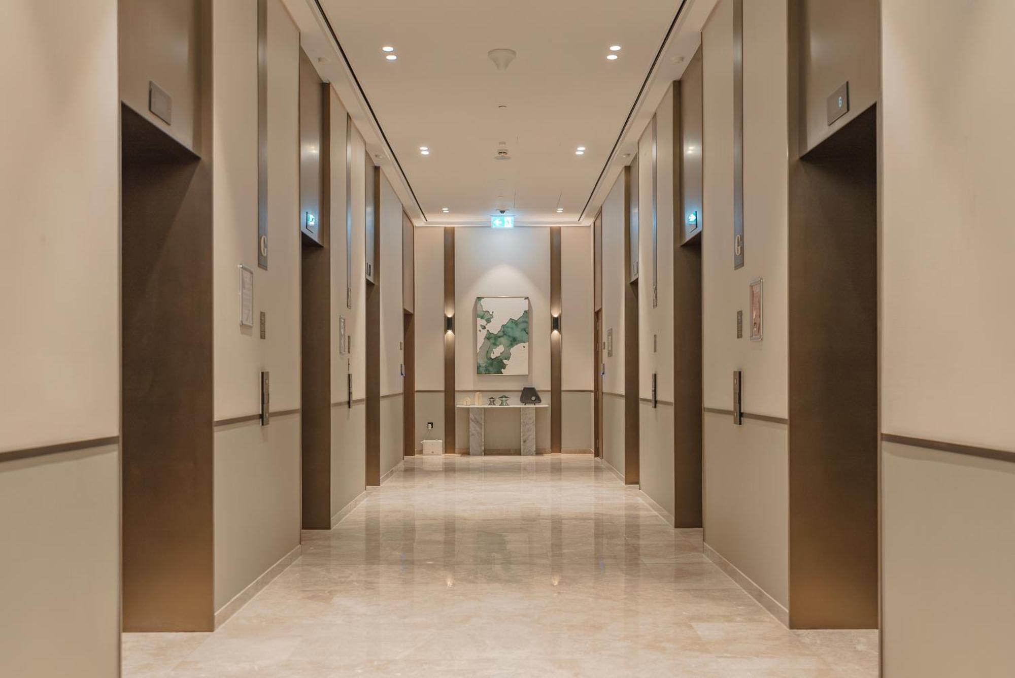 Downtown Luxury - Elegant 1-bedroom - 5 Minutes Walk To Mall Appartement Dubai