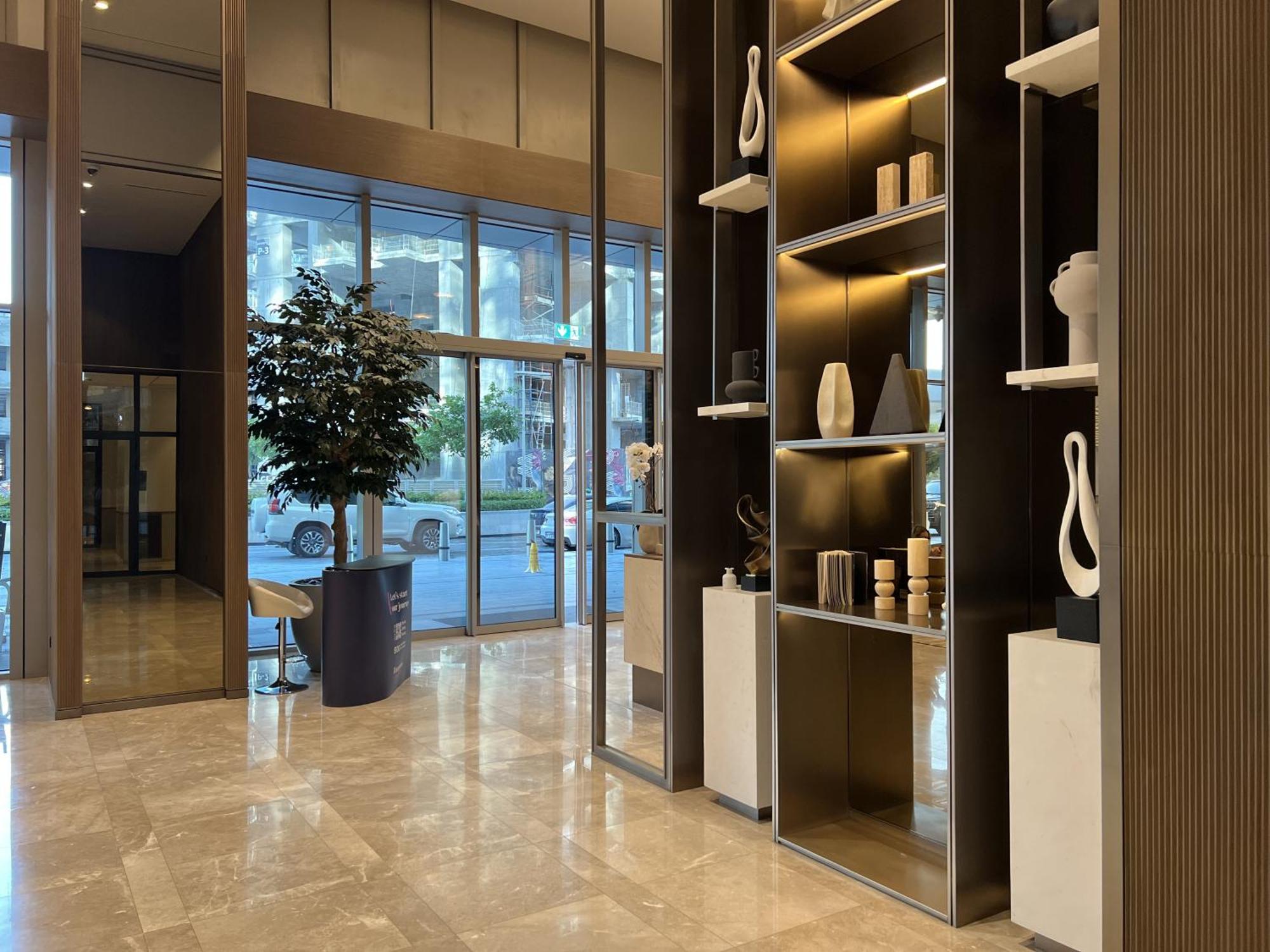 Downtown Luxury - Elegant 1-bedroom - 5 Minutes Walk To Mall Appartement Dubai